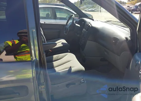 2004 Dodge Grand Caravan Se из США, поврежденный, VIN 1D4GP24R14B556751